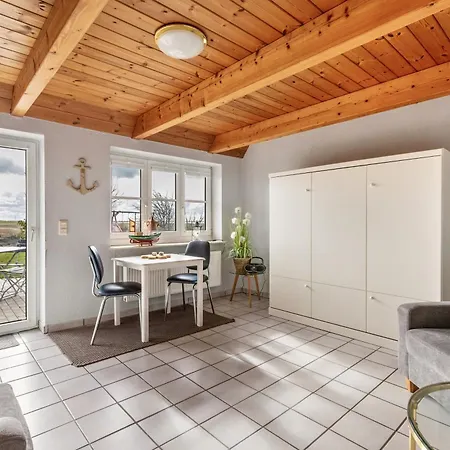 Schipp Landen Lisa *